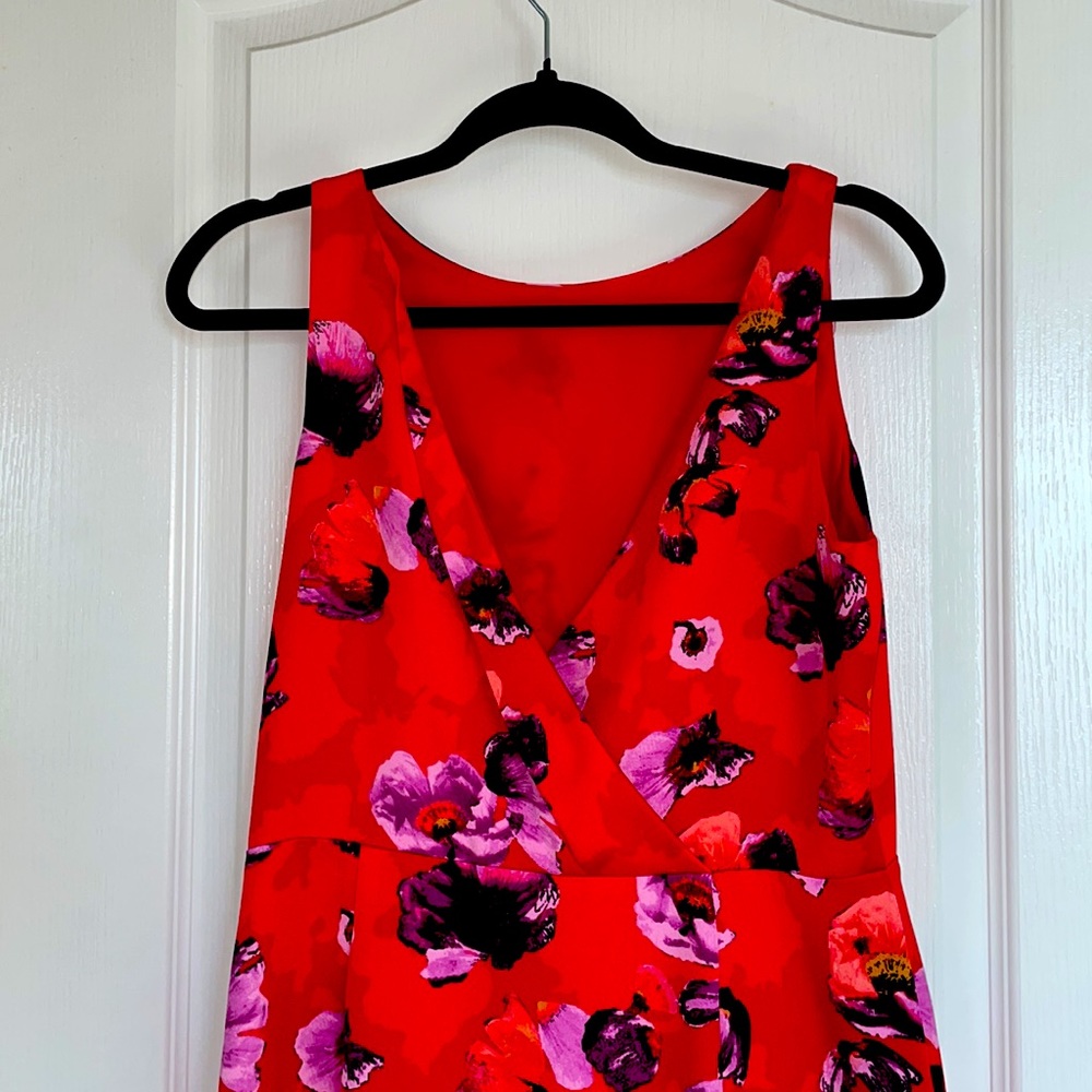 Beautiful Midi Dress - Picture 3 of 5